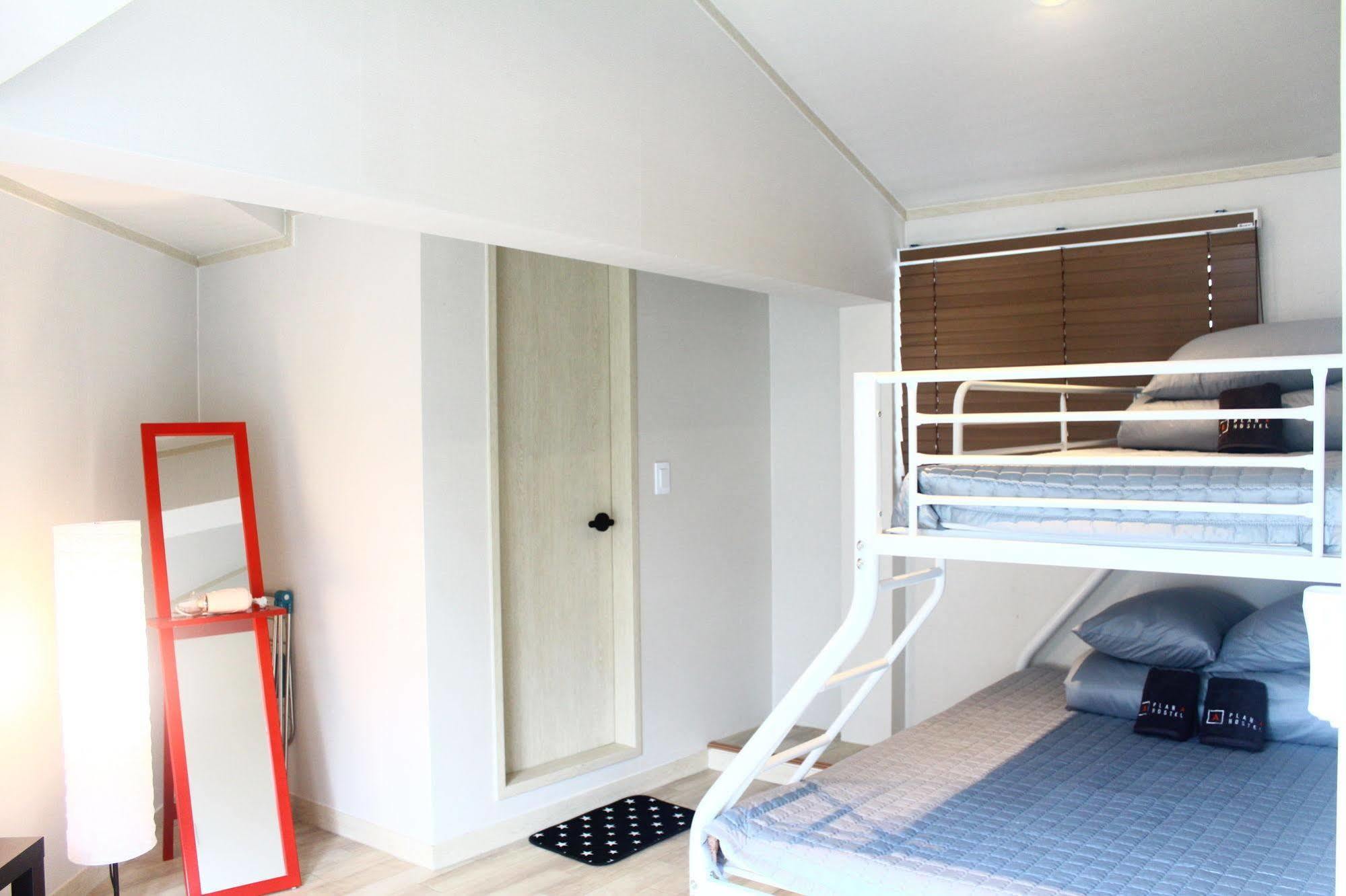 Plan A Hostel Seoul Exterior photo